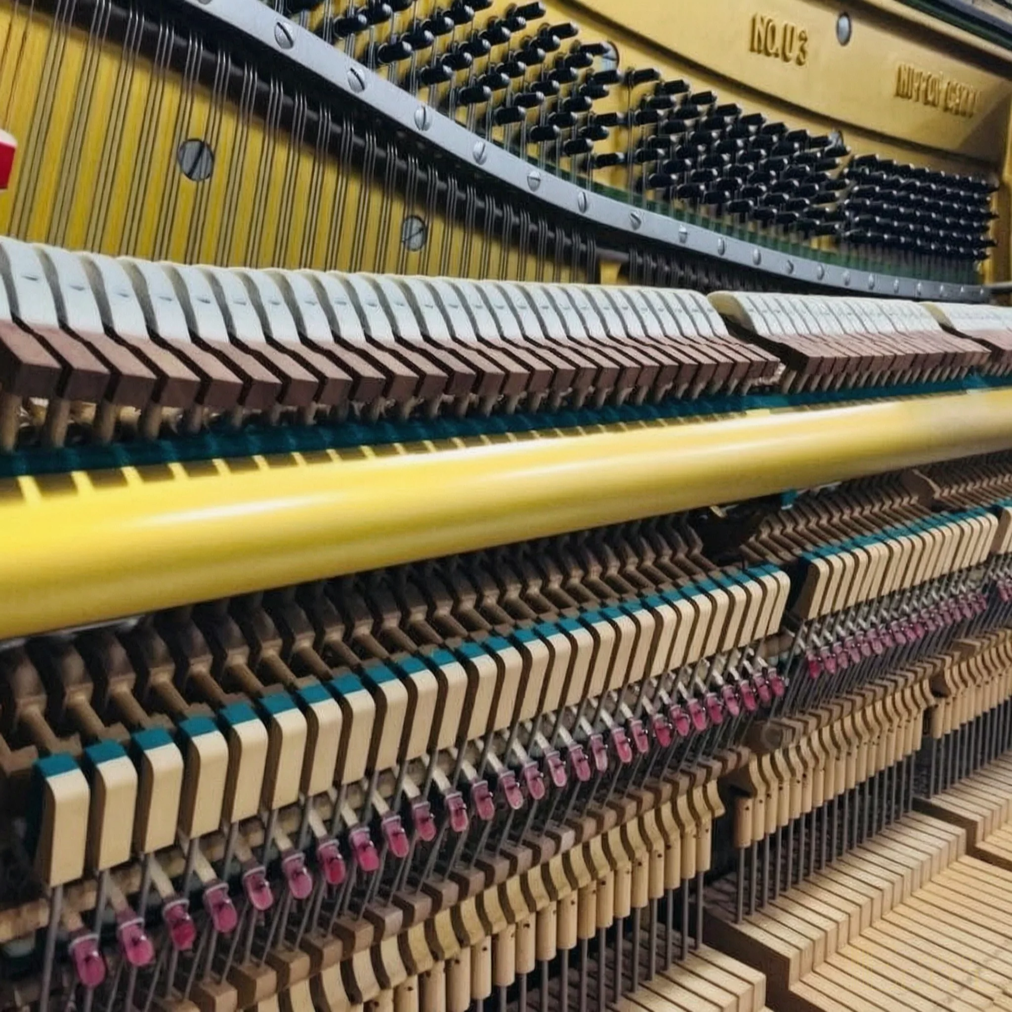 Yamaha U3E - Bộ máy đàn Yamaha U3E