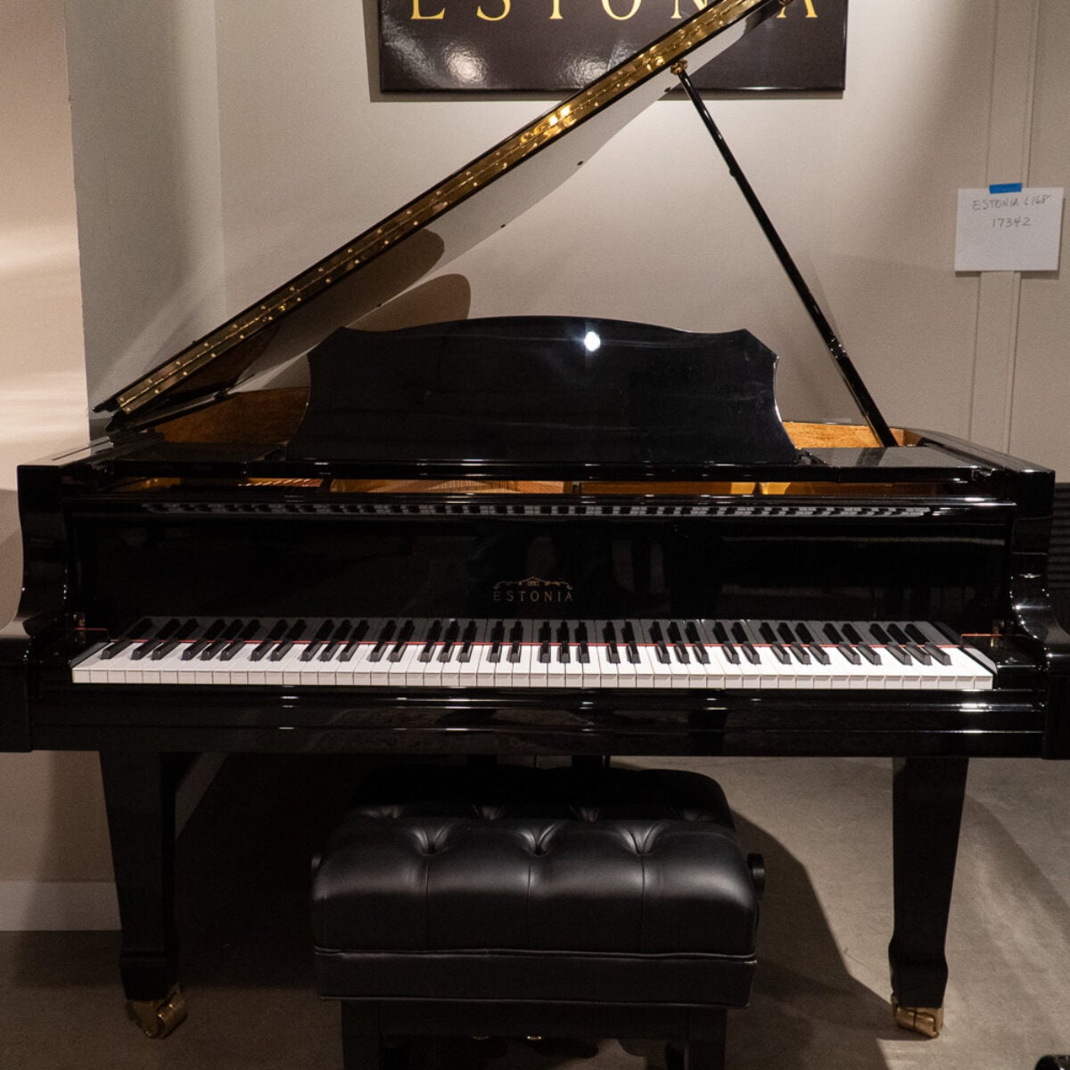 Hướng Dẫn Chọn Mua Piano Estonia Phù Hợp