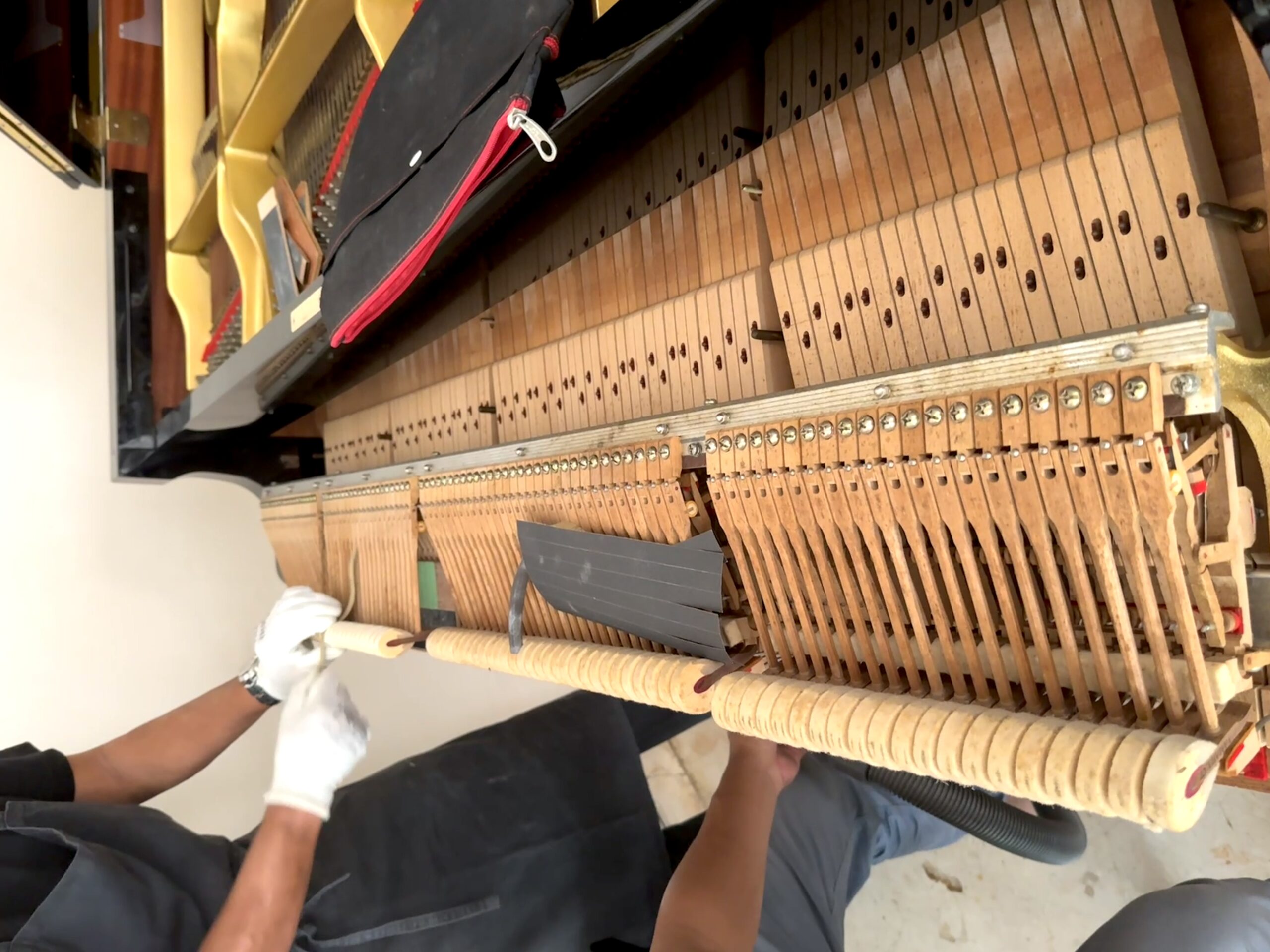 Bảo Quản Và Vệ Sinh Piano Điện Đúng Cách