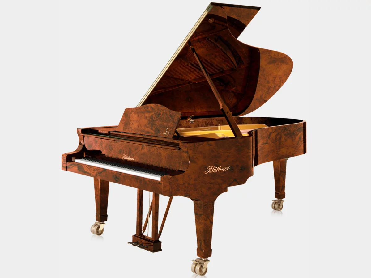 Blüthner Model 2 – Toàn cảnh thiết kế tại Nah Music