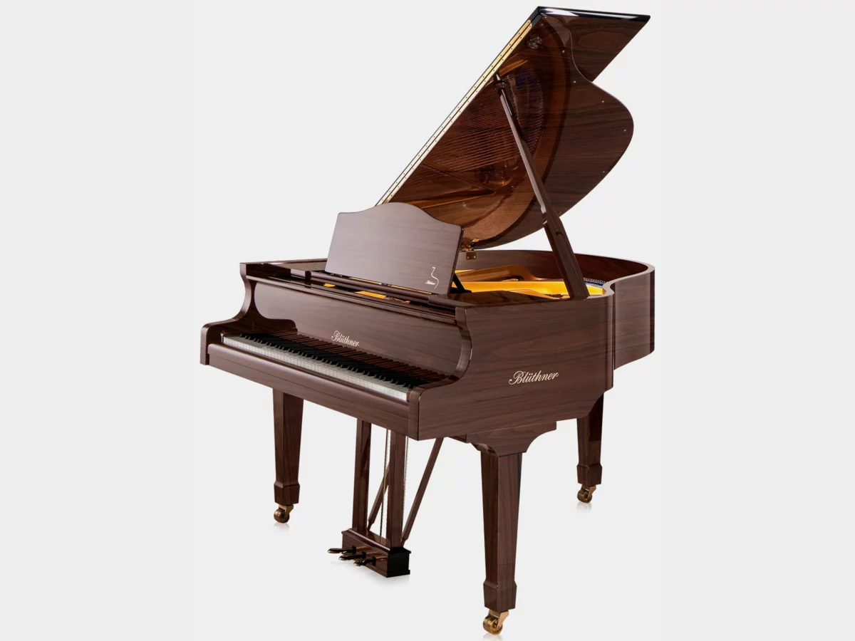 Blüthner Model 11 – Toàn cảnh thiết kế tại Nah Music