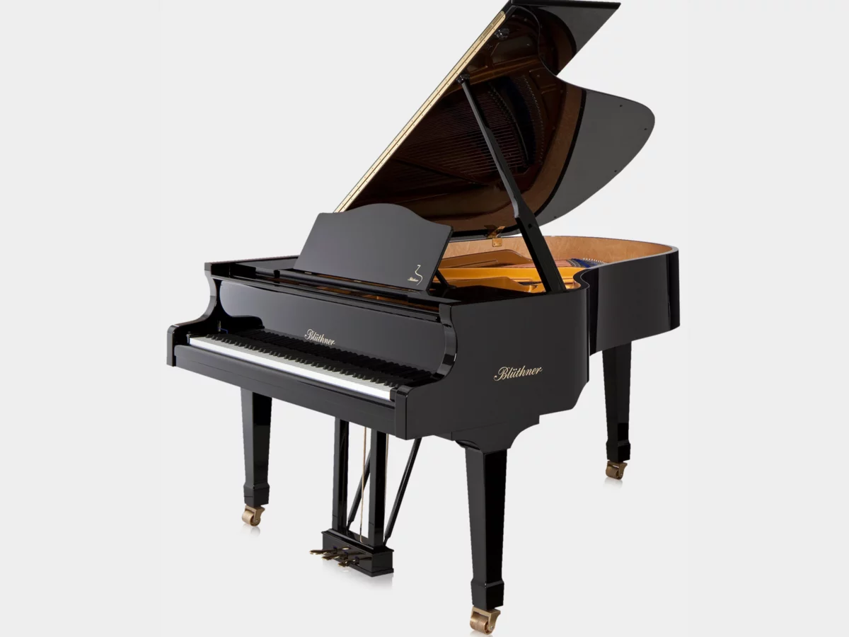 Blüthner Model 6 – Toàn cảnh thiết kế tại Nah Music