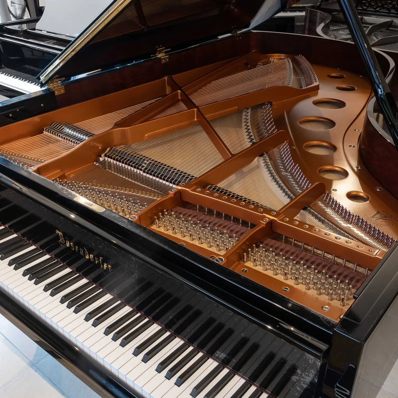 Bösendorfer 214VC - Nah Music