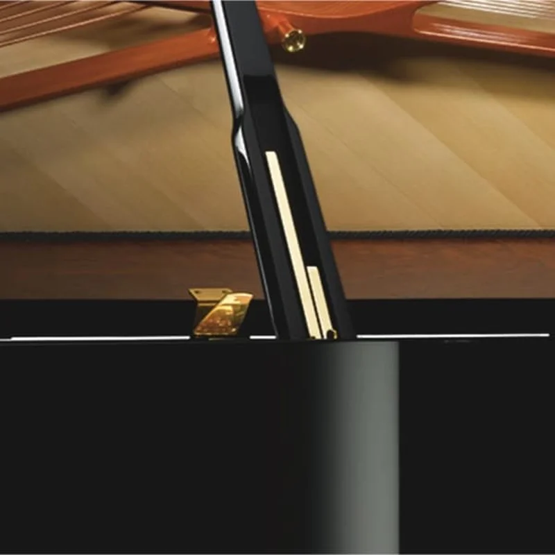 Review Schimmel Classic C213 Tradition – Hình ảnh thực tế tại showroom Nah Music