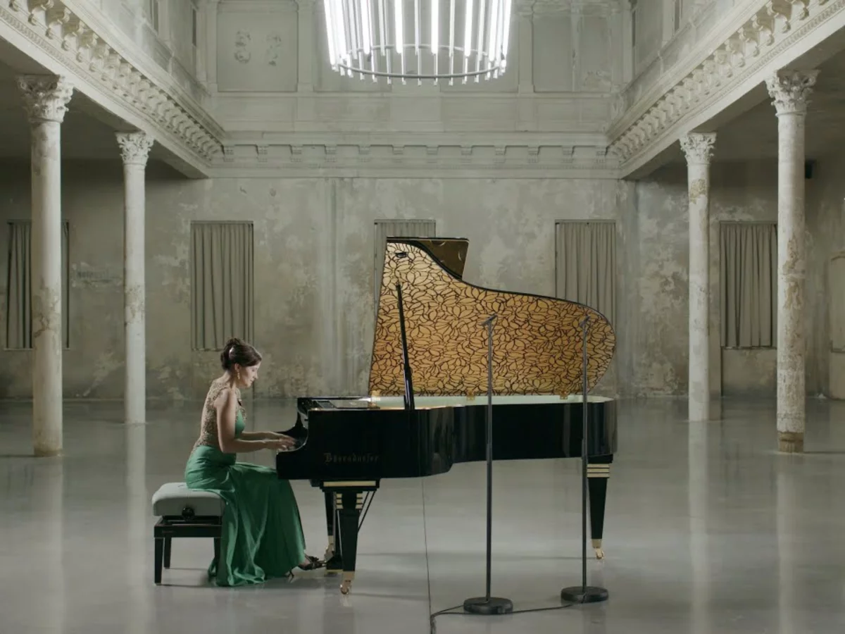 Bösendorfer Secession - Nah Music