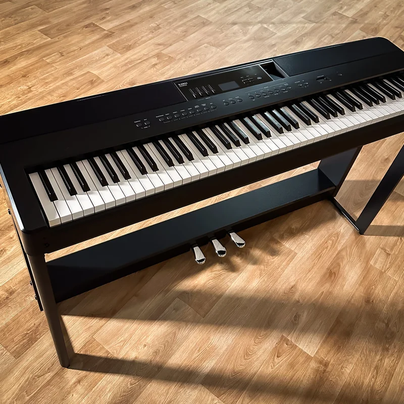 KAWAI ES920 B