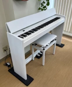 ROLAND F701 WH