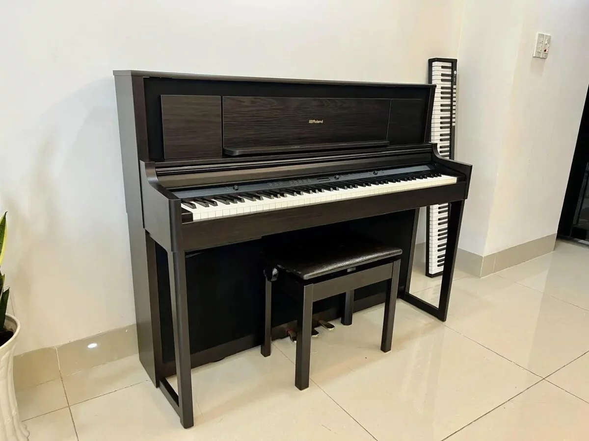 ROLAND LX-706 GPKR