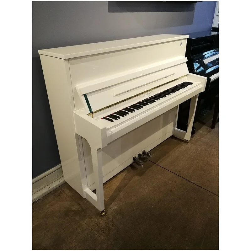 Review Fridolin Schimmel F121 Tradition (White High Gloss) – Hình ảnh thực tế tại showroom Nah Music