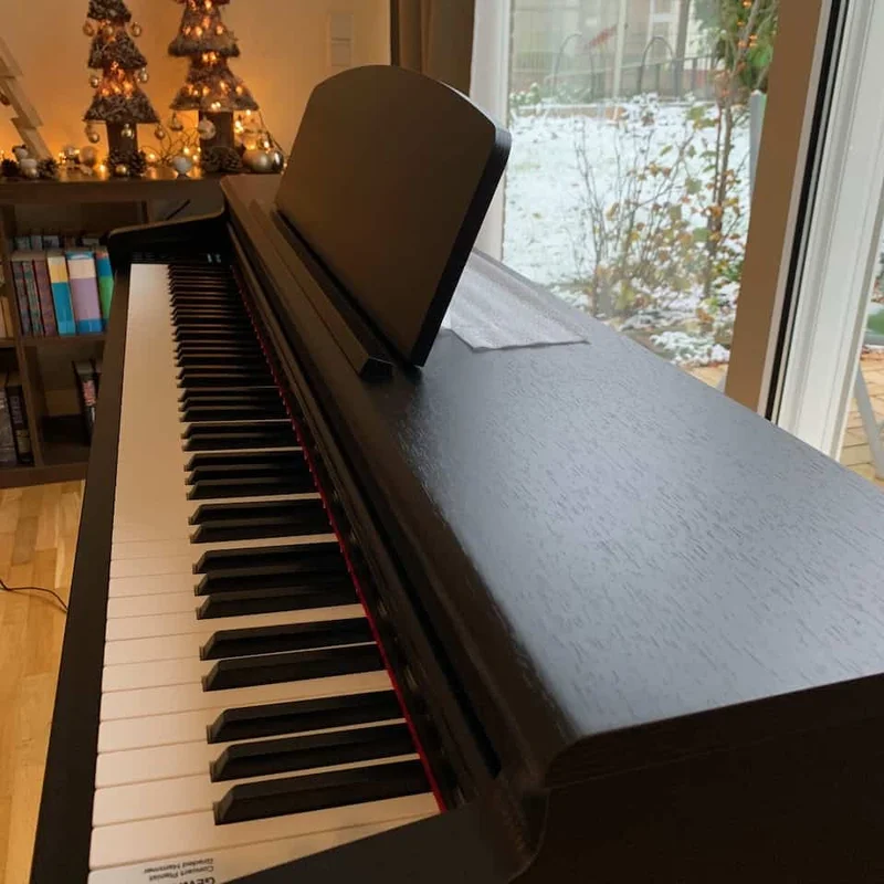 Đàn piano Gewa Gewa UP355 – Chi tiết bàn phím