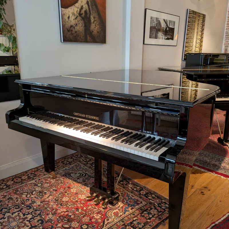 Đàn piano Grotrian-Steinweg Grotrian G-208 – Chi tiết bàn phím