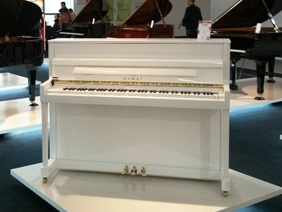KAWAI K-300 WH - Nah Music