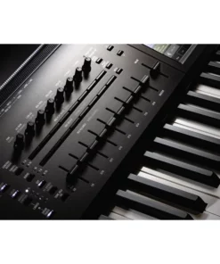 Korg Kronos 3 - 73 Phím