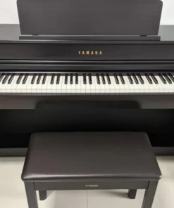 YAMAHA CLP-745 WA (USED)