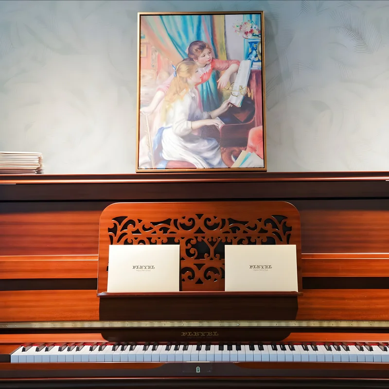 Showroom trưng bày đàn Pleyel P131R-HOMS tại Nah Music