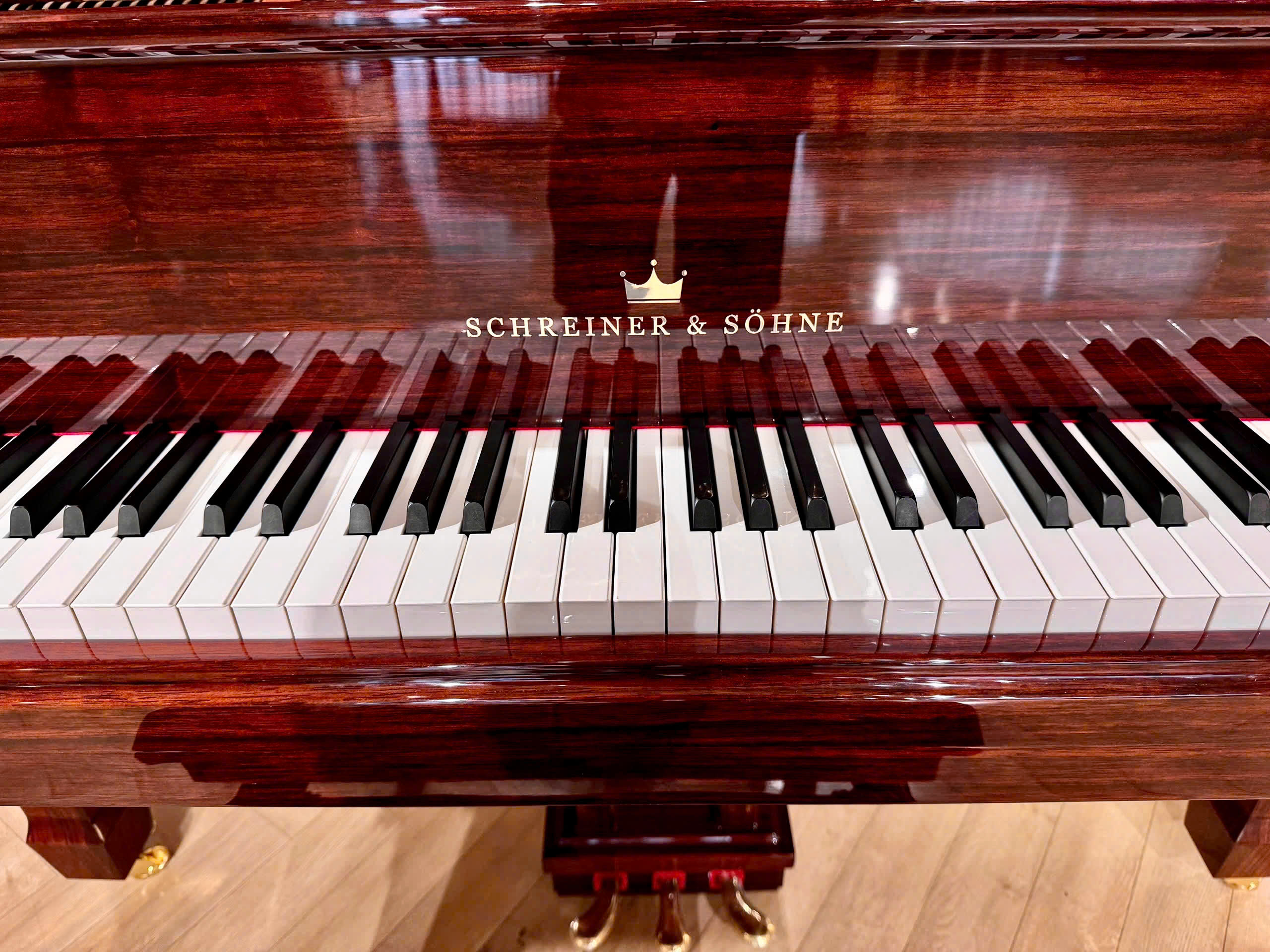Schreiner & Söhne GP-170 (Macassar Ebony) – Mặt sau và hệ thống dây đàn Schreiner & Söhne