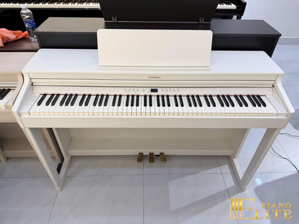 ROLAND RP-701 WH (Used) – Toàn cảnh thiết kế tại Nah Music