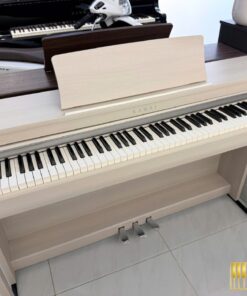 KAWAI CN27 A