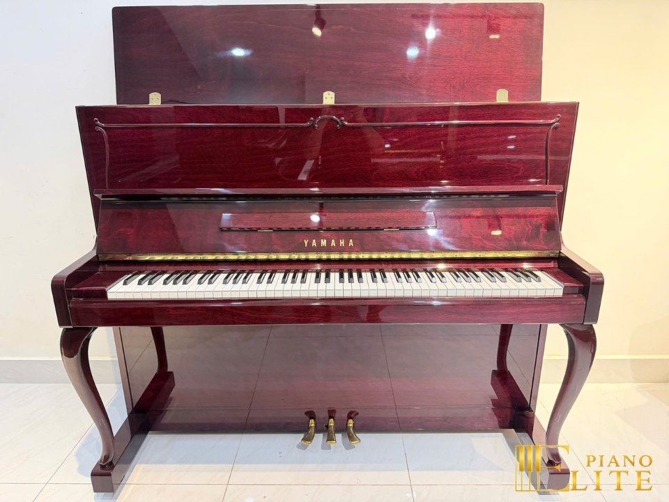 YAMAHA U10BiC