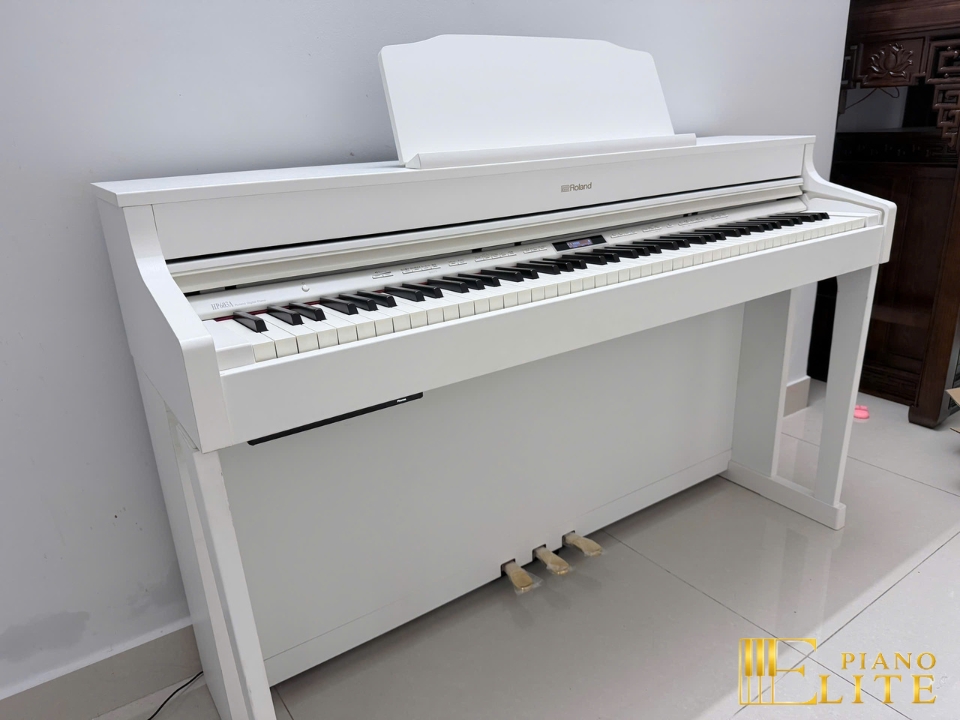 ROLAND HP-603 WH