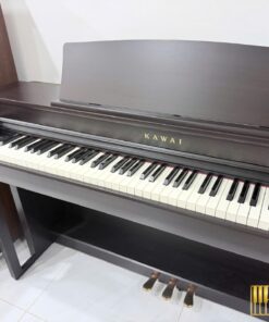 KAWAI CN39 R