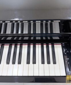YAMAHA CLP-635 PE
