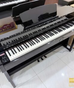YAMAHA CLP-635 PE