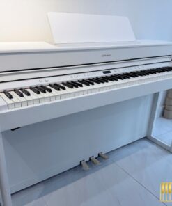 ROLAND HP-702 WH (USED)