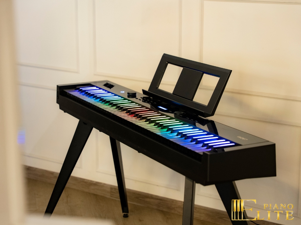 Wave W267 LED Key | Phím piano led độc đáo (trắng & đen)