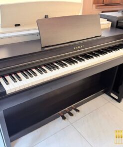 KAWAI CN29 R