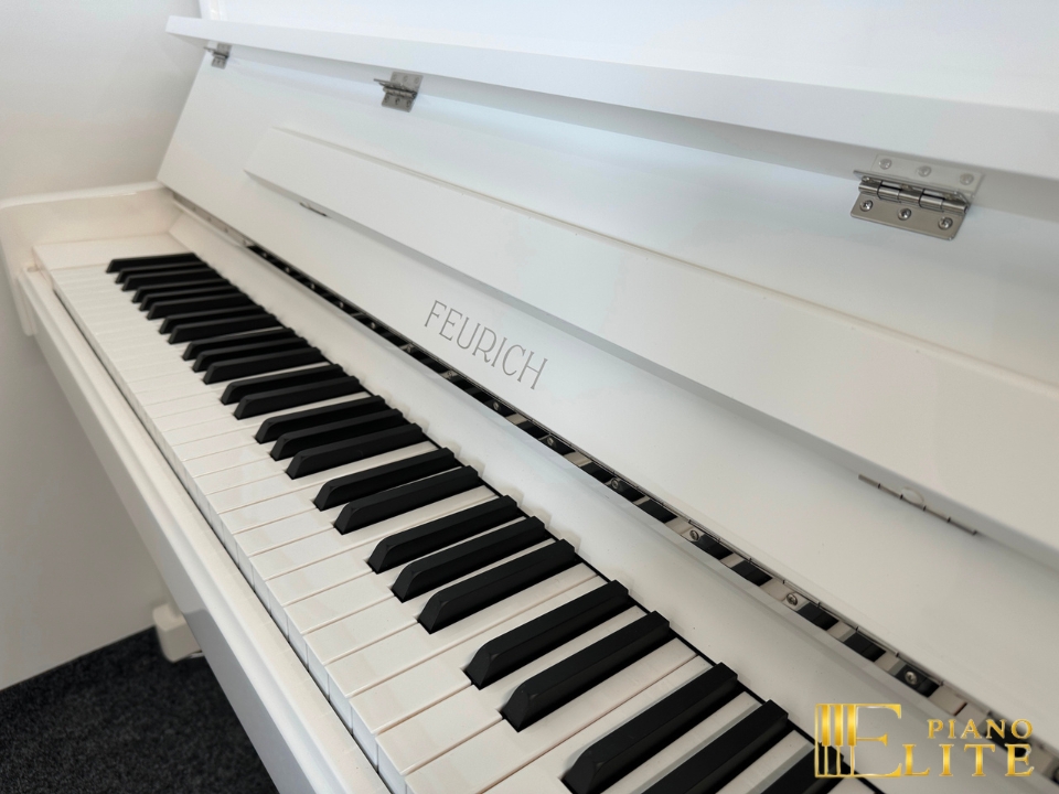 FEURICH 122 Universal (White Polished - Chrome) - Nah Music