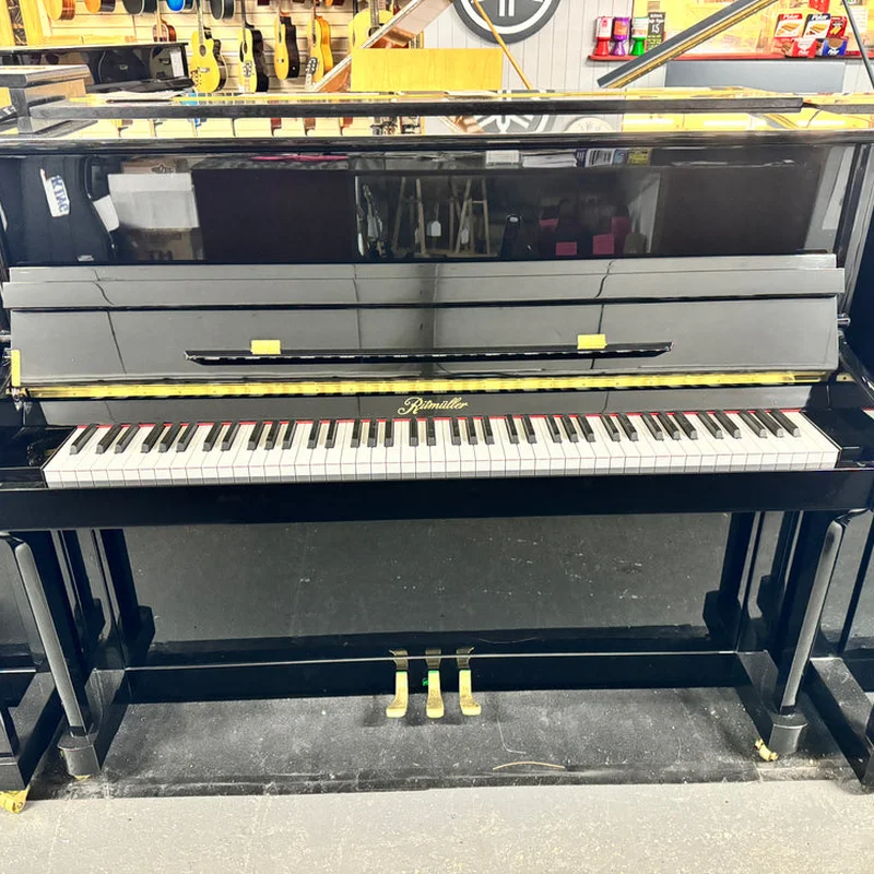 Review Ritmuller UHX121 – Hình ảnh thực tế tại showroom Nah Music