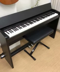 ROLAND F-140 B (NEW)