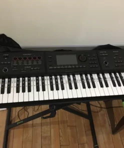 ROLAND FA-06