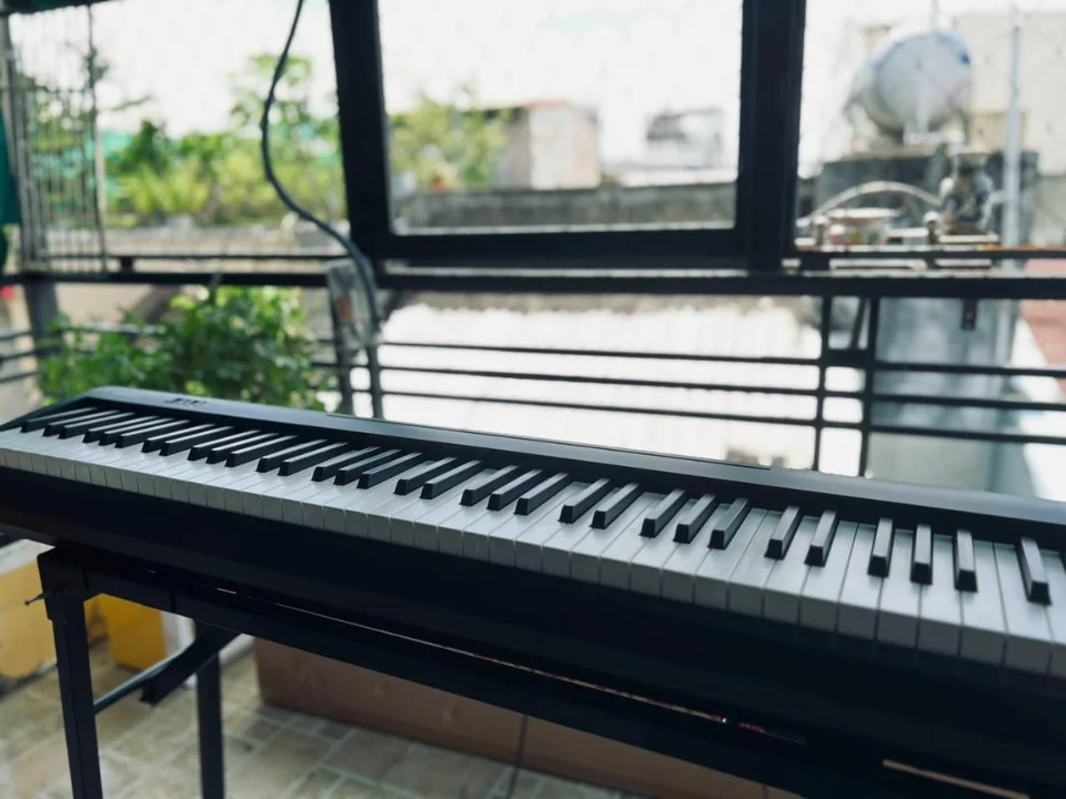 ROLAND FP-18 – Toàn cảnh thiết kế tại Nah Music