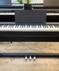 ROLAND FP-30 BK