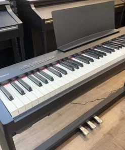 ROLAND FP-30 BK