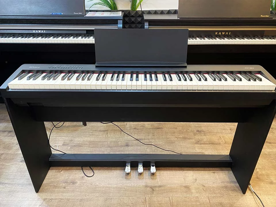 ROLAND FP-30 BK - Nah Music