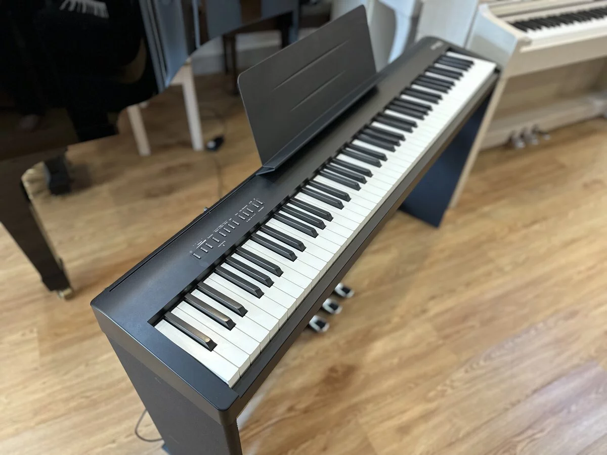 ROLAND FP-30X BK (USED) – Toàn cảnh thiết kế tại Nah Music