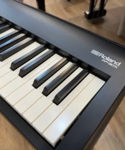 ROLAND FP-30X BK