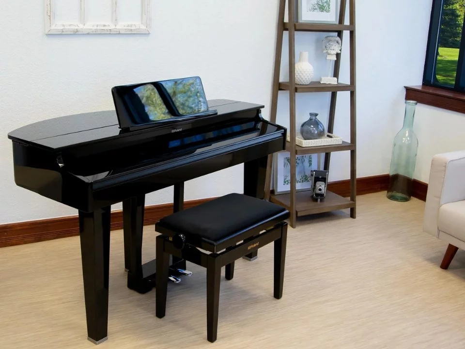 Review ROLAND GP-3 PE (Used) – Hình ảnh thực tế tại showroom Nah Music
