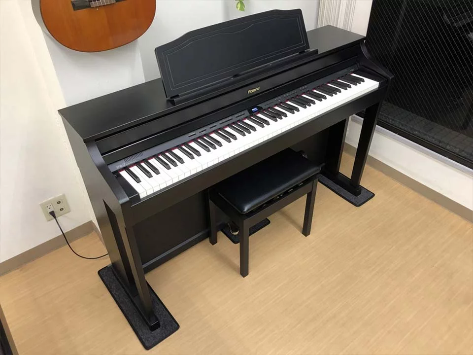 ROLAND HP-506 GP - Nah Music