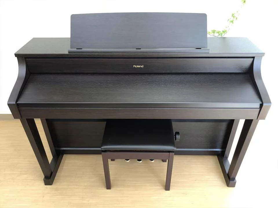 ROLAND HP-507 RW - Nah Music