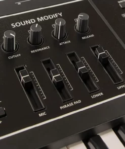 ROLAND JUNO-D6