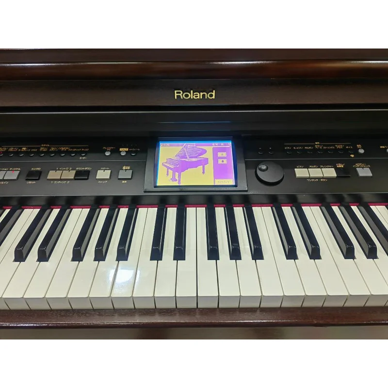 Roland KR-977