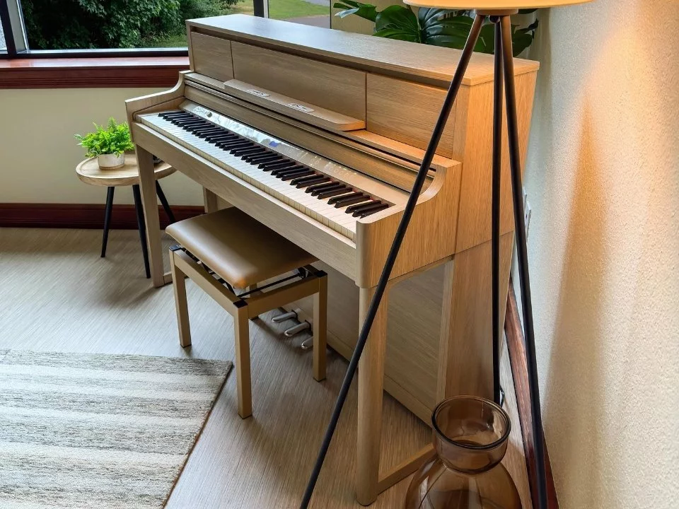 Đàn piano ROLAND LX-5 LO – Pedal và chân đàn cao cấp