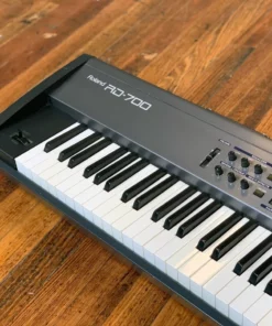 ROLAND RD-700GX