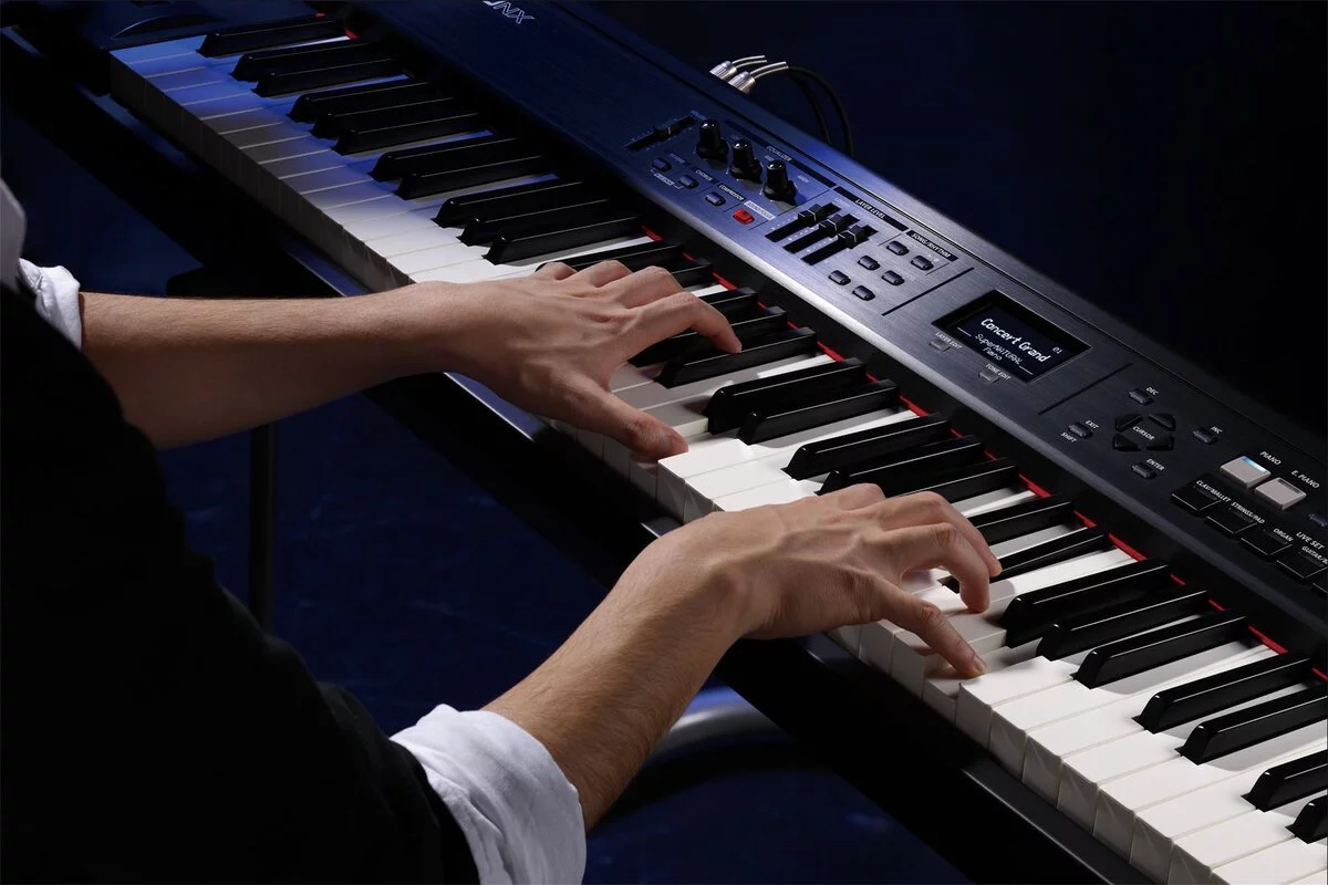 Review ROLAND RD-300NX – Hình ảnh thực tế tại showroom Nah Music