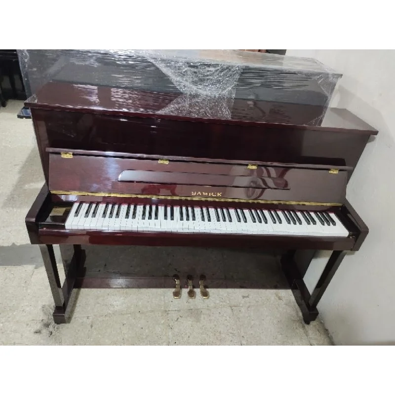 Trải nghiệm Samick JS115EB tại showroom Nah Music TP.HCM