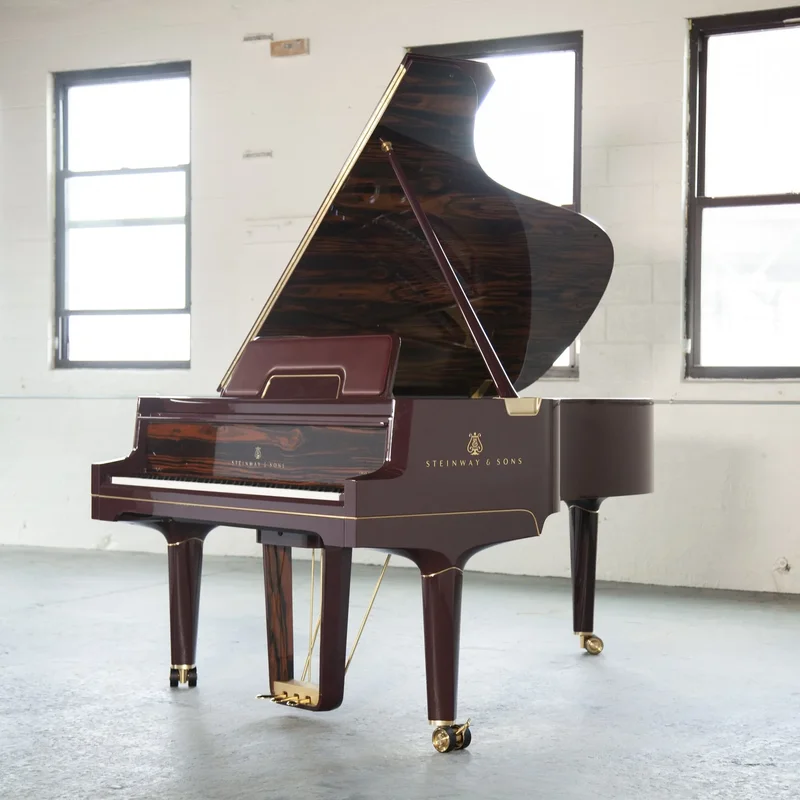 Review Steinway & Sons Gran Nichetto (The Walnut Venner) – Hình ảnh thực tế tại showroom Nah Music